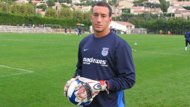 فيلود ينذر خذايرية ويجهز التشكيلة لمواجهة النجم الساحلي