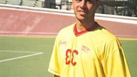 خديس يلتحق بالنصرية وكاب أمضى لموسمين