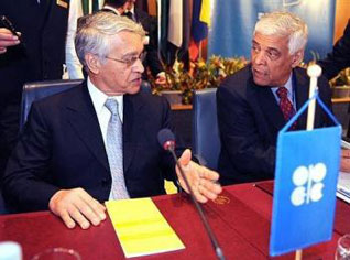 OPEC to continue output cut as oil price fall: Khelil