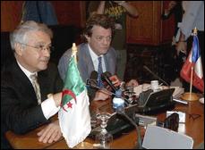 L'accord algéro-français sur le nucléaire signé en juin