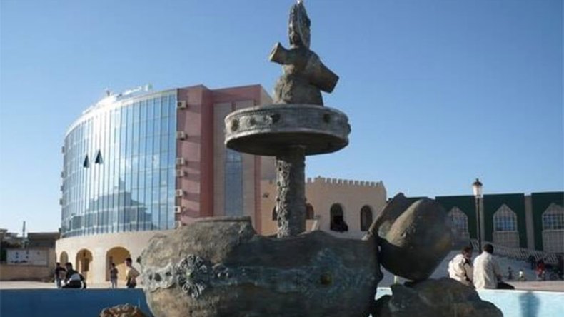 مواطنون يحتجون على إقصاء بلديتهم من زيارة وزارية بخنشلة!