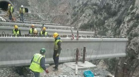 الشركة التركية “أوزڤون” توقف أشغال منعرجات خراطة