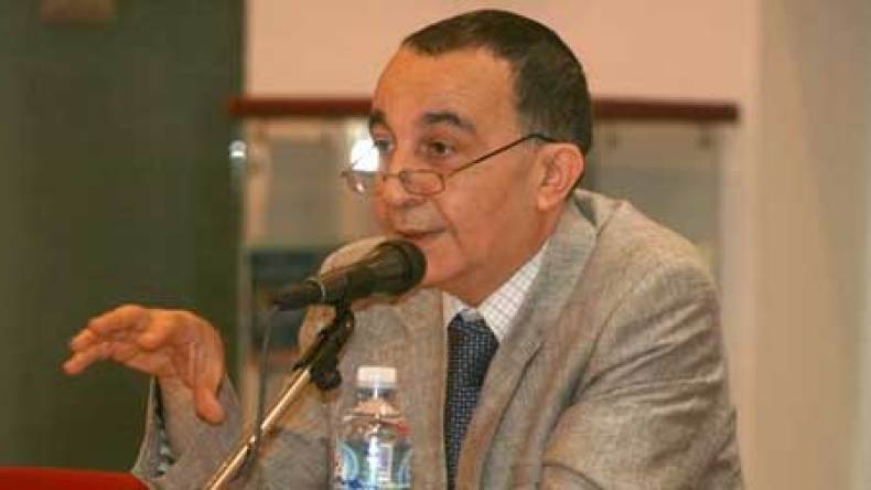 توفيق خلادي خلفا للعولمي على رأس التلفزيون الجزائري