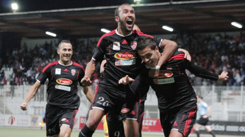 خوالد يندمج في تدريبات اتحاد العاصمة