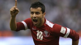 هل اعتذر خوخي عن مواجهة الجزائر لتجنب الإحراج؟