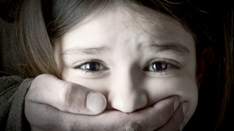 الأمن الوطني يطلق حملة إشهارية للرقم الأخضر 104