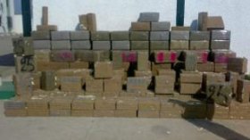 30 quintaux de kif récupérés à Tindouf et Temouchent