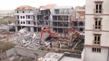 Alger : démolition de 17 villas par erreur