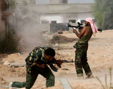 Libye: attaque de pro-Kadhafi à Bani Walid, quatre morts