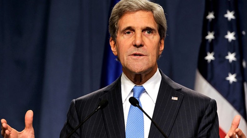 كيري يجتمع مع مبعوث الأمم المتحدة بشأن ليبيا