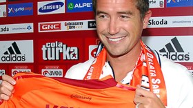 كيويل‭: ‬‮”‬الفيفا‭ ‬متحيز‭ ‬وغير‭ ‬عادل‮”