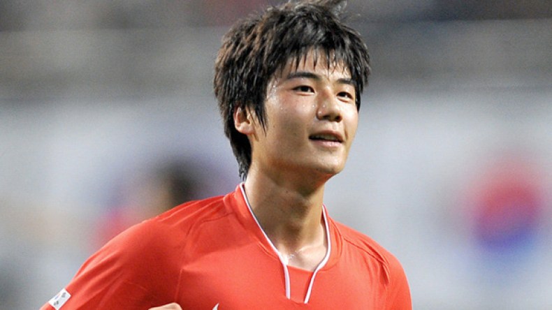 سونغ يونغ كي: بلجيكا وروسيا مرشحتان لكن كوريا والجزائر قادرتان على خلط الأوراق