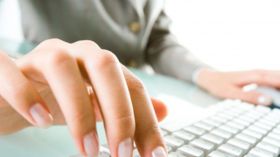 الإنترنت في الجامعات.. رفاهية موعودة أم حتمية مفقودة!؟