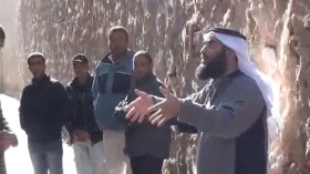 داعية بحريني يقتحم بيوت الفاحشة في تونس