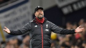 مدرب ليفربول: أشباه المُنظّرين أخطر من “كورونا”!