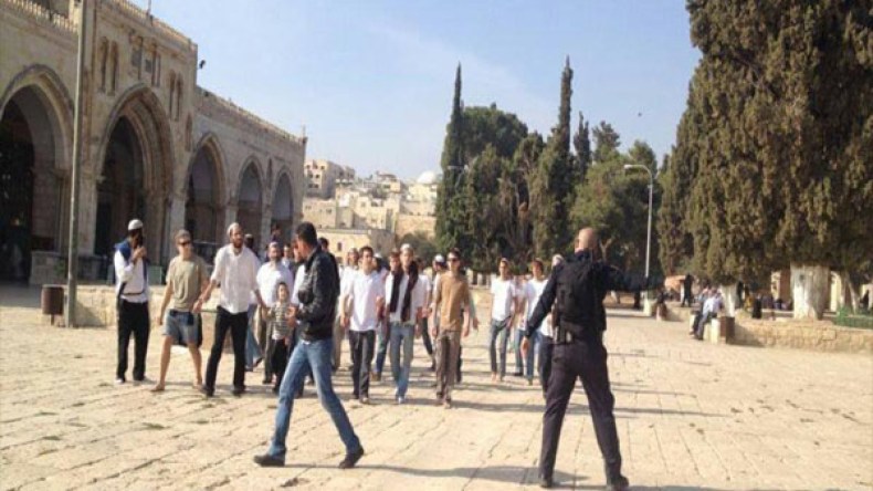 تحذيرات من هدم الأقصى جراء حفريات إسرائيلية