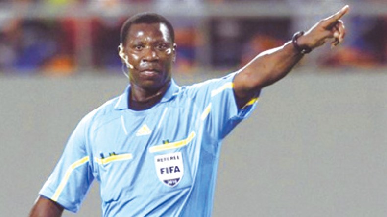 الشروق تلقي القبض على كوجيا ويكشف في حوار حصري:الحكم المساعد يتحمل مسؤولية طرد حليش