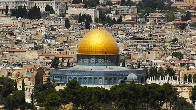 القدس يستدعي الرجولة