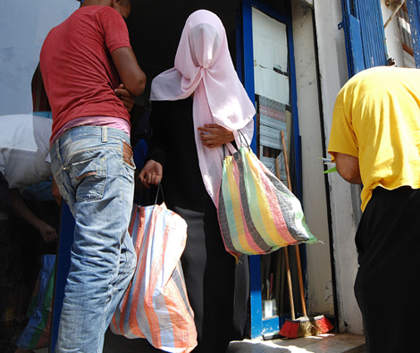 Over 35,000 Imams to distribute Ramadan aid instead of mayors