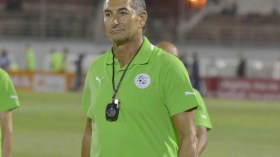 فكّير متردد في‮ ‬قبول دعوة‮ “‬الخضر‮” ‬لأنه‮ ‬ينتظر دعوة منتخب فرنسا‮ ‬