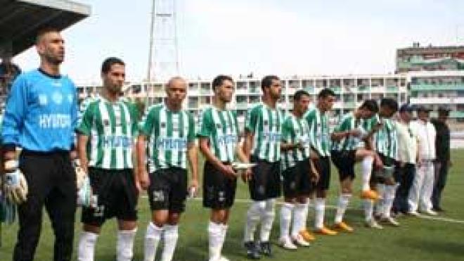رائد  القبة  يتعاقد  مع  هداف  بطولة  الأواسط  ويراهن  على  الشبان