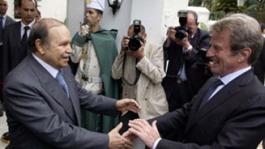 French newspapers ignore French FM Kouchnerâ€™s to Algeria