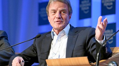 Bernard Kouchner: “France Should Recognize Horrible Crimes In Algeria”