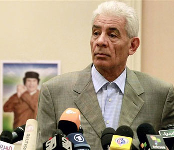 Libye/ Défection de Moussa Koussa, un coup dur pour Kadhafi