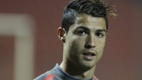 سان جرمان يعرض 100 مليون يورو لضم رونالدو