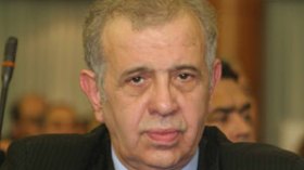 غشير يتهم قسنطيني بتغليط عائلات السجناء الجزائريين في ليبيا