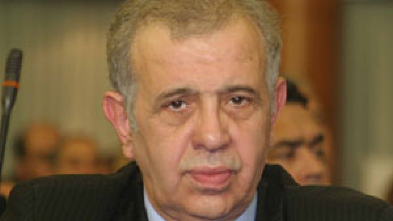 غشير يتهم قسنطيني بتغليط عائلات السجناء الجزائريين في ليبيا