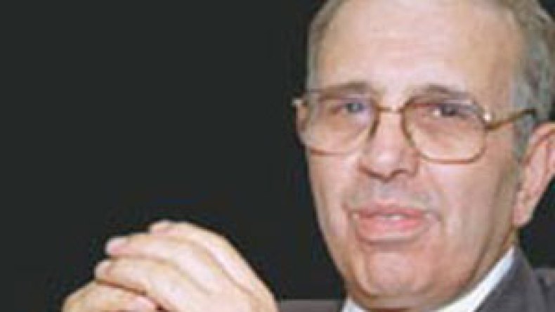 قسنطيني يلتقي التائبين ويعدهم بتسوية ملفاتهم