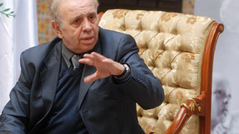 الأحزاب الإسلامية تستغل المساجد في الإنتخابات