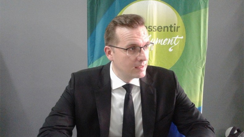 “نضم 6 ملايين ممثل مستقل في العالم.. ونحن أبرياء من التسويق الهرمي”