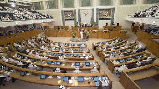 الشيعة يخسرون والليبراليون يفوزون بمقاعد في مجلس الأمة الكويتي