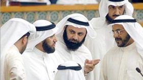 نحو استقالة الحكومة وحل البرلمان