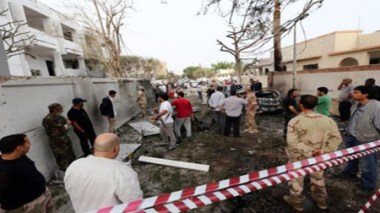 L'ambassade de France à Tripoli visée par un attentat à la voiture piégée