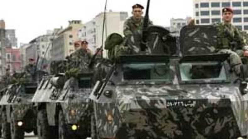 الجيش يشرع في منع مظاهر التسلح بالقوة
