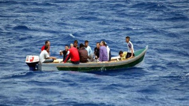 حامل وقصر ضمن فوج “حرّاقة” بوهران