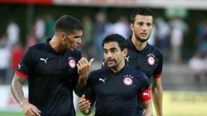 مجاني‮ ‬يشارك‮ ‬في‮ ‬أول‮ ‬لقاء‮ ‬مع‮ ‬أولمبياكوس‮ ‬ويتعادل‮ ‬أمام‮ ‬شتوتغارت