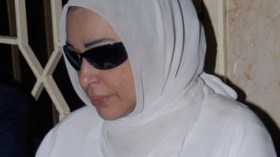 ابنة وردة تهدّد وتتوعد: “من يقترب من سيرة والدتي سأقاضيه”!