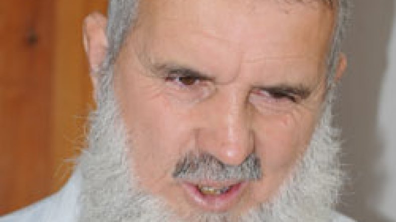 إدارة بلوزداد تجدد الثقة في المدرب لعروم