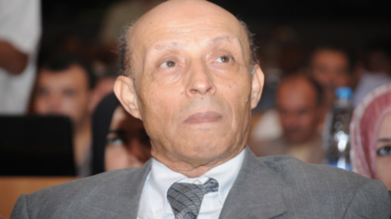 ولد خليفة يطلق النار على فرحات مهني و قافلة كامو