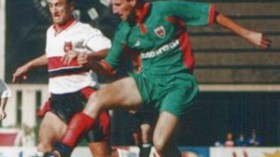 “كنت الأصغر ونجحت في مراقبة النجم الإيفواري طراوري”