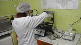 موظفو المخابر يطالبون برد الاعتبار