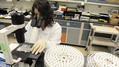 Douze laboratoires pharmaceutiques poursuivis pour une surfacturation de 153 milliards DA