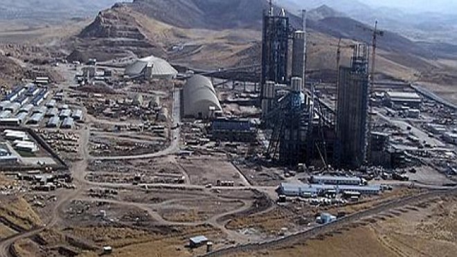 “لافارج” تختار الجزائر لإنجاز رابع مخبر عالمي لتكنولوجيا الإسمنت والخرسانة