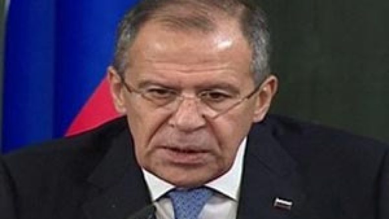 لافروف: روسيا ترفض تسليح ثوار ليبيا