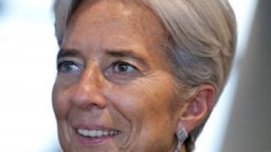 Lagarde officialise sa candidature à la tête du FMI