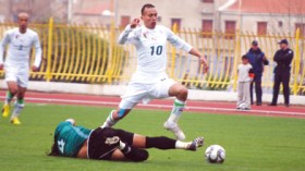 الجزائر تواجه السودان وأوغندا والغابون في شان 2011